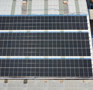 Instalación fotovoltaica de 100 kW en nave industrial
